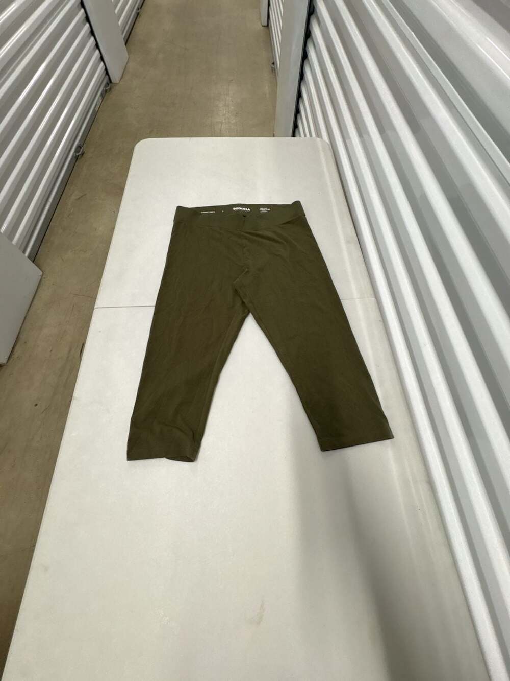 Sonoma Goods For Life Women's Olive Green Cropped Leggings Size Large